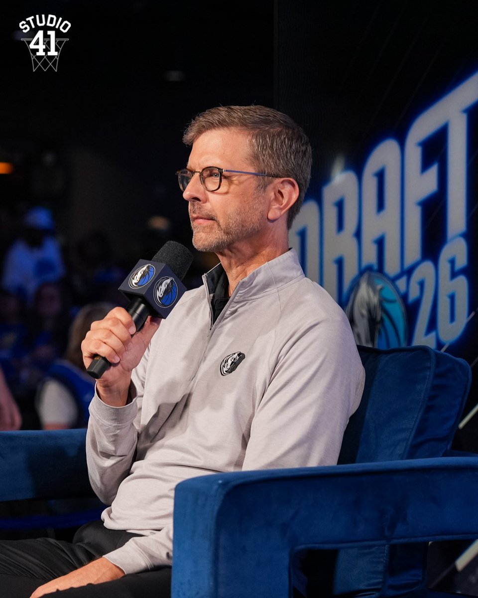 MavsStudio41's tweet photo. Instant takes from a big night at the Live Draft Show 📸

#MFFL https://t.co/67hyhNzU9Y