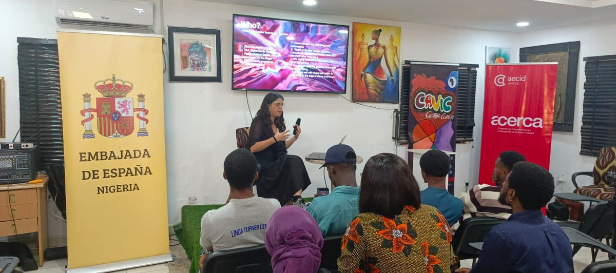 EmbEspAbuja's tweet photo. Spanish multimedia artist Marta Verde takes us to "the magic between Arts &amp; Tech" in her presentation today at the first session of @cavicng  Immersive Environments  Lab, funded by @AECID_es ACERCA programme. 
An inspiring start to this four days workshop in Abuja. https://t.co/OE4u9arwwT