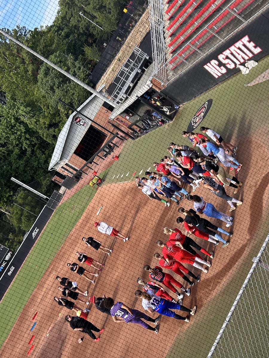 HenleyW2030's tweet photo. GREAT camp with @PackSoftball so grateful for all the help and opportunities! Thank you to all the staff who helped me!! Can’t wait for the next! https://t.co/mFBvFKJrS8
