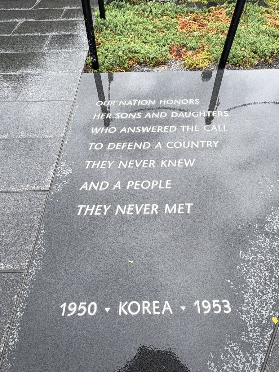 ameri_parangi's tweet photo. 오늘은 미국인과 한국인 모두가 결코 잊지 못할 날입니다.

주님께서 대한민국을 보호하시고 오늘날 이렇게 번영하는 나라로 만들어 주신 것에 감사드립니다. 미국뿐만 아니라, 하나님께서 많은 나라들을 이끌어 함께 서게 하셨습니다.

자유를 위해 싸우고 희생한 모든 분들을 기억합니다. 그들의 유산을 기리고, 결코 감사함을 잊지 않기를 바랍니다.

대한민국에 하나님의 축복을. 미국에 하나님의 축복을. 🙏🇰🇷🇺🇸 

Today is a day Americans and Koreans will never forget.

We thank the Lord for protecting South Korea and making it the thriving nation it is today. It wasn’t just the United States, God guided many nations to stand together.

Remember those who fought and sacrificed for freedom. May we honor their legacy and never take it for granted.

God bless South Korea. God bless America. 🙏🇰🇷🇺🇸