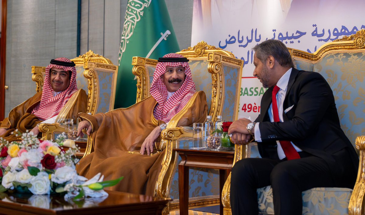 muhamad_aldarim's tweet photo. معالي وكيل إمارة منطقة الرياض يحضر حفل سفارة جمهورية جيبوتي بمناسبة اليوم الوطني

نيابةً عن صاحب السمو الملكي الأمير فيصل بن بندر بن عبدالعزيز أمير منطقة الرياض، حضر معالي وكيل إمارة منطقة الرياض الأستاذ سليمان بن محمد القناص، اليوم، حفل سفارة جمهورية جيبوتي لدى المملكة بمناسبة اليوم الوطني لبلادها، وذلك بقصر الثقافة في مدينة الرياض.