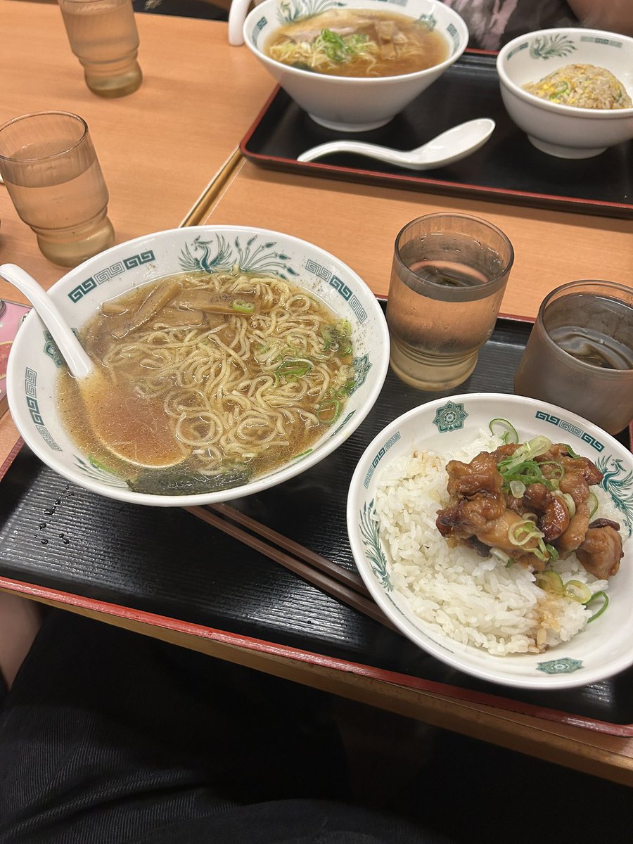 cherry0012556's tweet photo. ベロからの日高屋、醤油ラーメン

 #デブ活 https://t.co/mhBNcafWZn