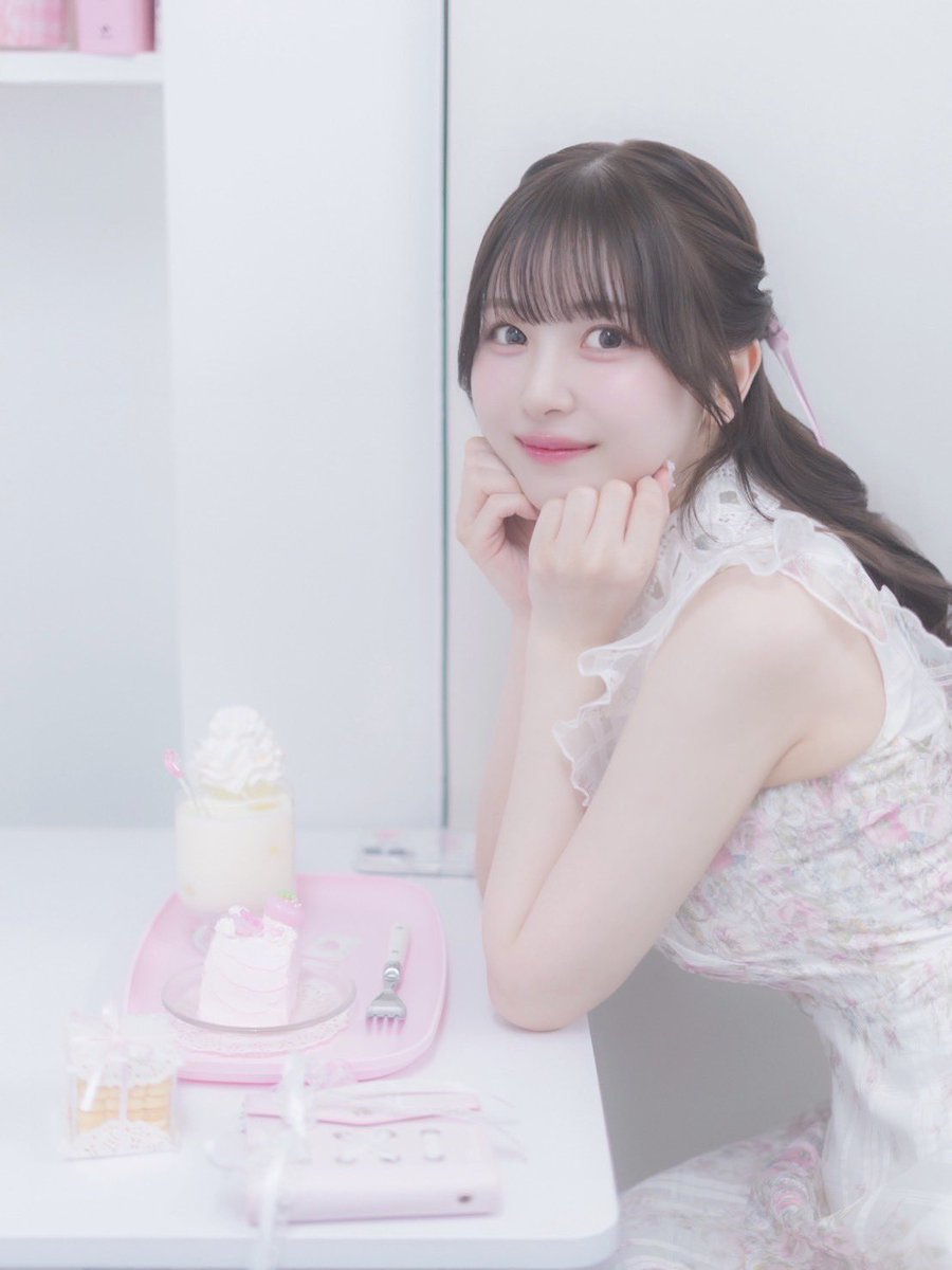 040423m's tweet photo. 好きなことをしてる時の笑顔は幸せいっぱい🥄🤍 https://t.co/TDqks9lDdq