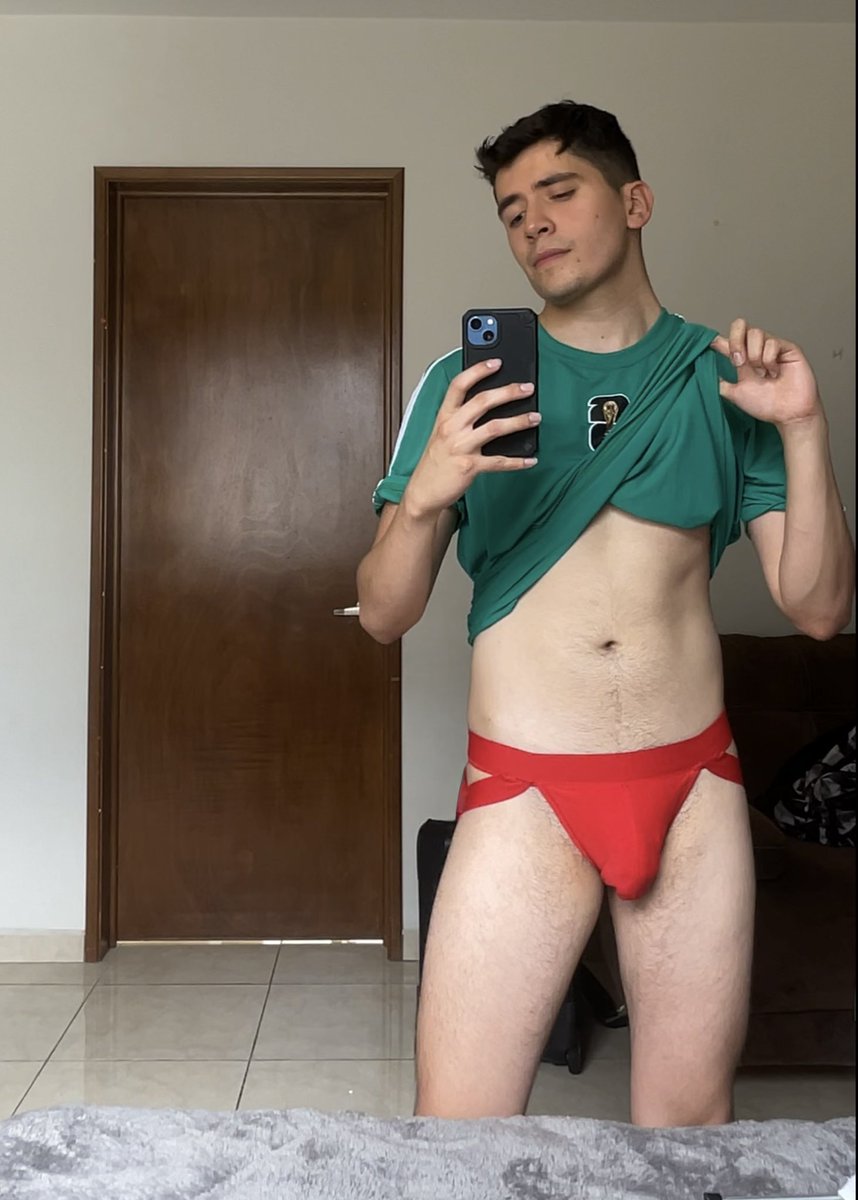 bistesitoo's tweet photo. ya listo pa andar de fife 💋 https://t.co/GyyjBvXuxX