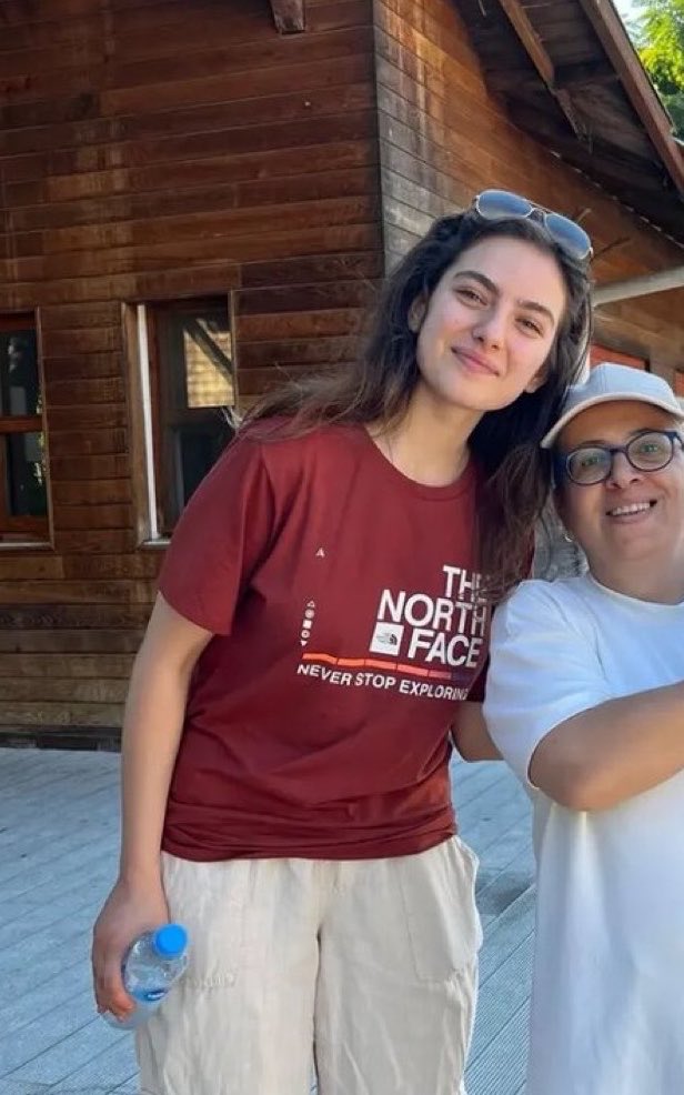 fferideatess's tweet photo. git gide güzelleşiyor bu kız peri kızımmm🧚‍♀️ 

@ava_yaman8080 #AleynaKoçari #AvaYaman #TaşacakBuDeniz https://t.co/8TuU2V7Pgi