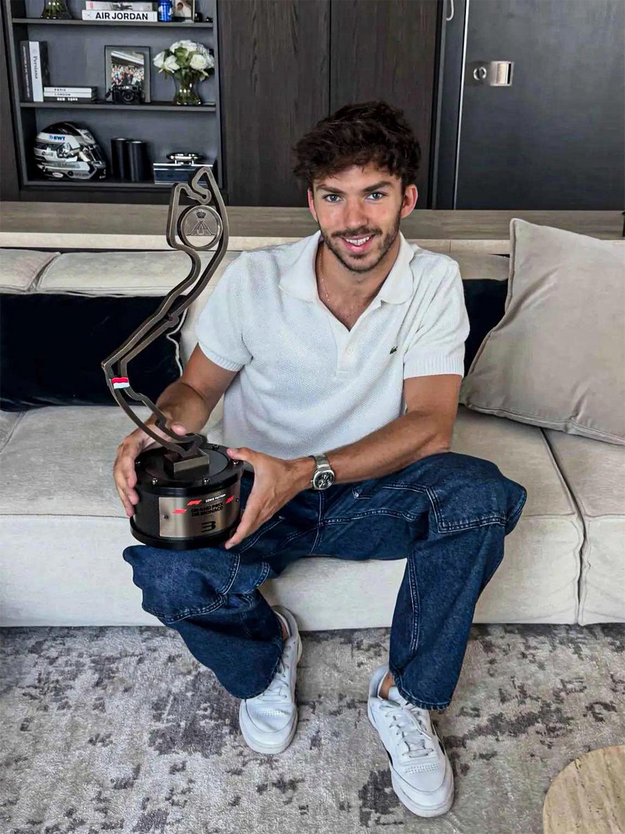 lap_by_lap's tweet photo. Pierre Gasly has finally got his trophy for his podium in Monaco 🏆

Though, it can still be taken away from him if the FIA accepts McLaren's right of review 👀 https://t.co/uBNBJTvLLE