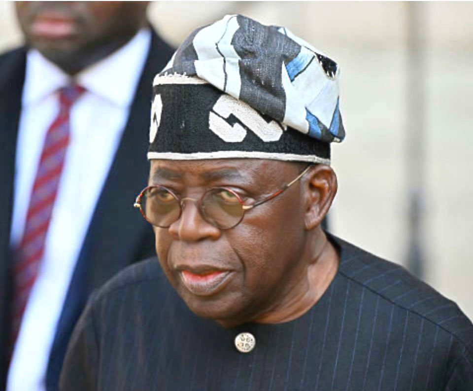 renoomokri's tweet photo. By achieving Local Government Autonomy and now State Police, President Tinubu has helped solve the long term financial and security challenges of the average Nigerian citizen at the grassroots. 

Well done Mr. President! https://t.co/Y4Xhq9LAw1