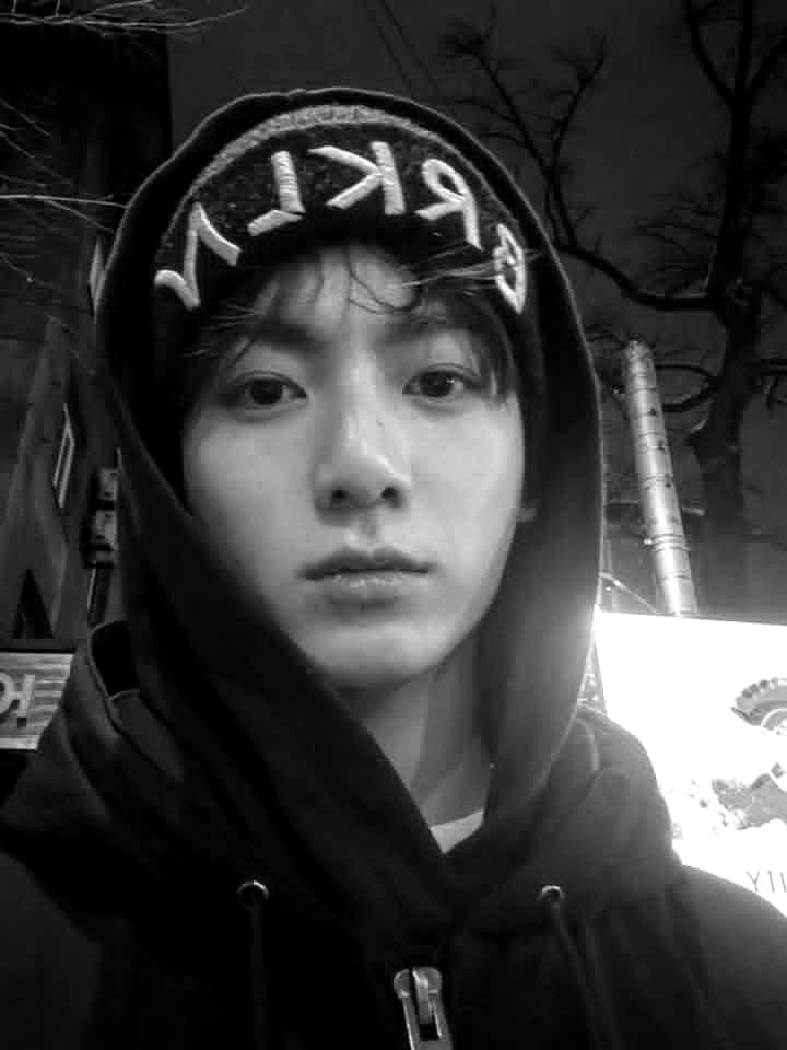 vampirwsco's tweet photo. ᅟ
ᅟ
ᅟᅟᅟᅟᅟ https://t.co/VjOetkb392
