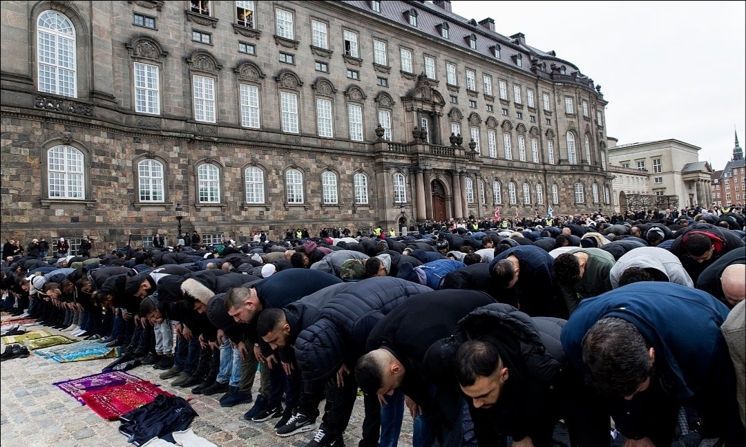 TRobinsonNewEra's tweet photo. Denmark is planning to ban the Islamic call to prayer, with the country's immigration minister claiming parts of the nation risk sounding like 'a suburb of Islamabad'.

Morten Bødskov said the government would reopen an investigation into whether the Muslim call to prayer can be outlawed nationwide, arguing that what he described as creeping 'Islamisation' was taking up too much public space.