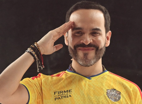 millanrussy's tweet photo. Ya es OFICIAL: El CNE acaba de CONFIRMAR a Abelardo De La Espriella como presidente legítimo de Colombia.

PD: tras el escrutinio, el CNE reportó que Abelardo De La Espriella AUMENTÓ su votación en 624 votos y que Iván Cepeda la REDUJO en 400 votos a nivel nacional. https://t.co/QTn6HOuGp7
