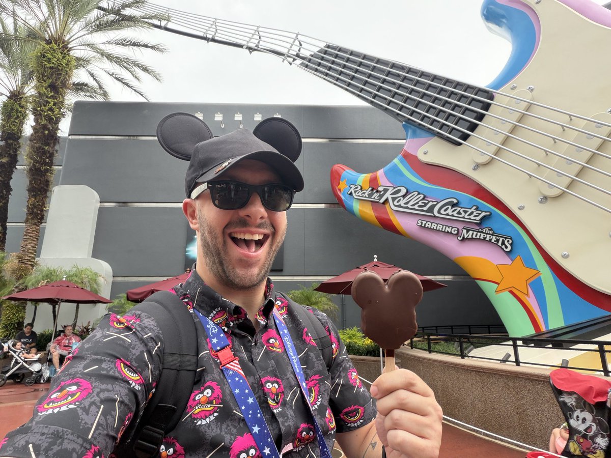 iggy88mph's tweet photo. Wocka Rocka!
#MickeyIceCream https://t.co/MgEVMcanEn