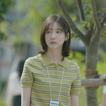 infodrakor_id's tweet photo. park ji hyun potongan rambut gini vibesnya mirip mbak sore (alias sheila dara) https://t.co/5cnFI0tHE6
