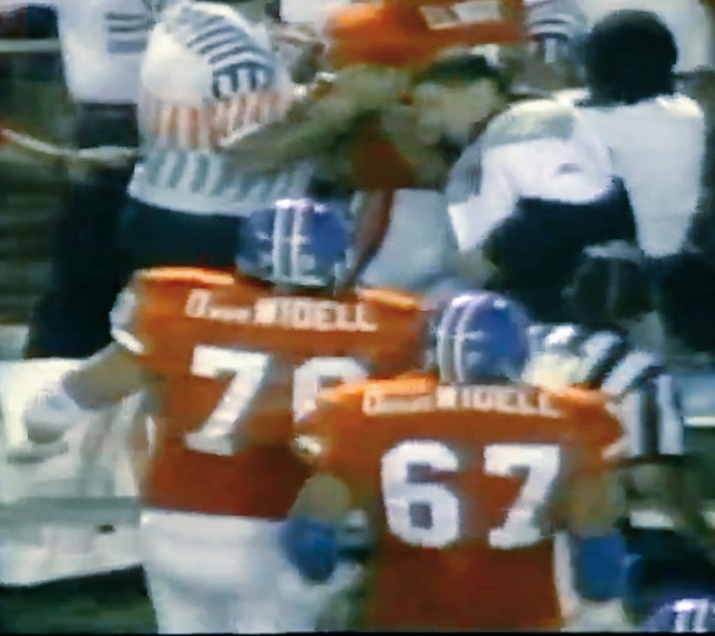 dougradcliff's tweet photo. @VinnysCorner1 Doug and Dave Widell https://t.co/1gtzx1erCb