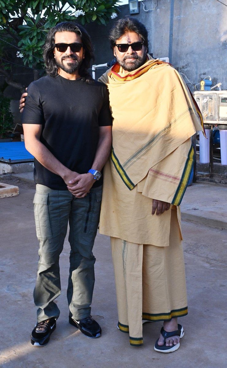JspBVMNaresh's tweet photo. బాబాయ్ - అబ్బాయ్ 👌👌👌 https://t.co/cVmXvL7MQ2