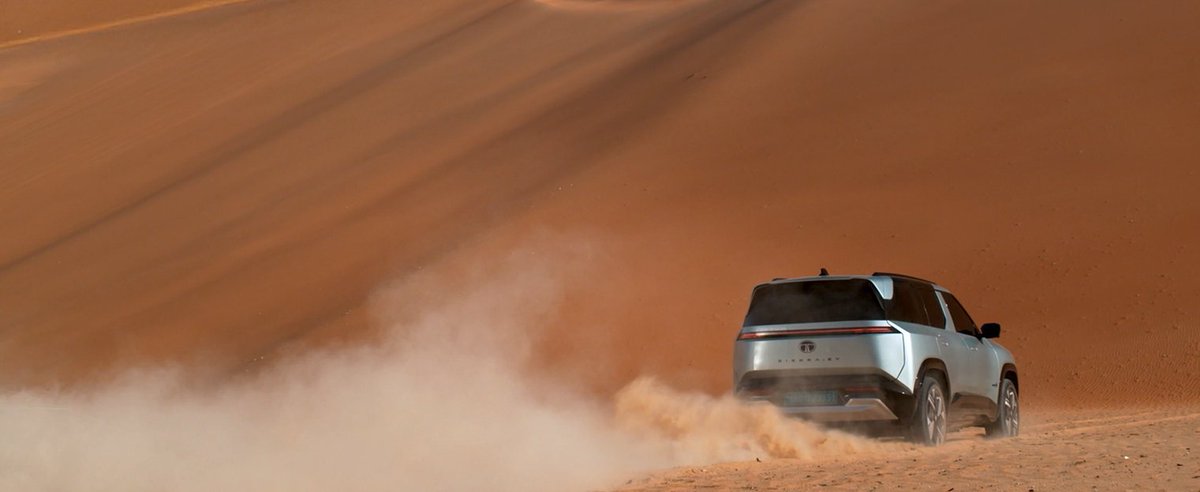 TheANI_Official's tweet photo. Tata Sierra.ev teaser shows a dune climb sequence filmed at Tal Moreeb (Moreeb Dune) in Abu Dhabi, UAE, one of the world's tallest sand dunes at over 300 metres with gradients reaching 50°. https://t.co/oVdJ50mWu0