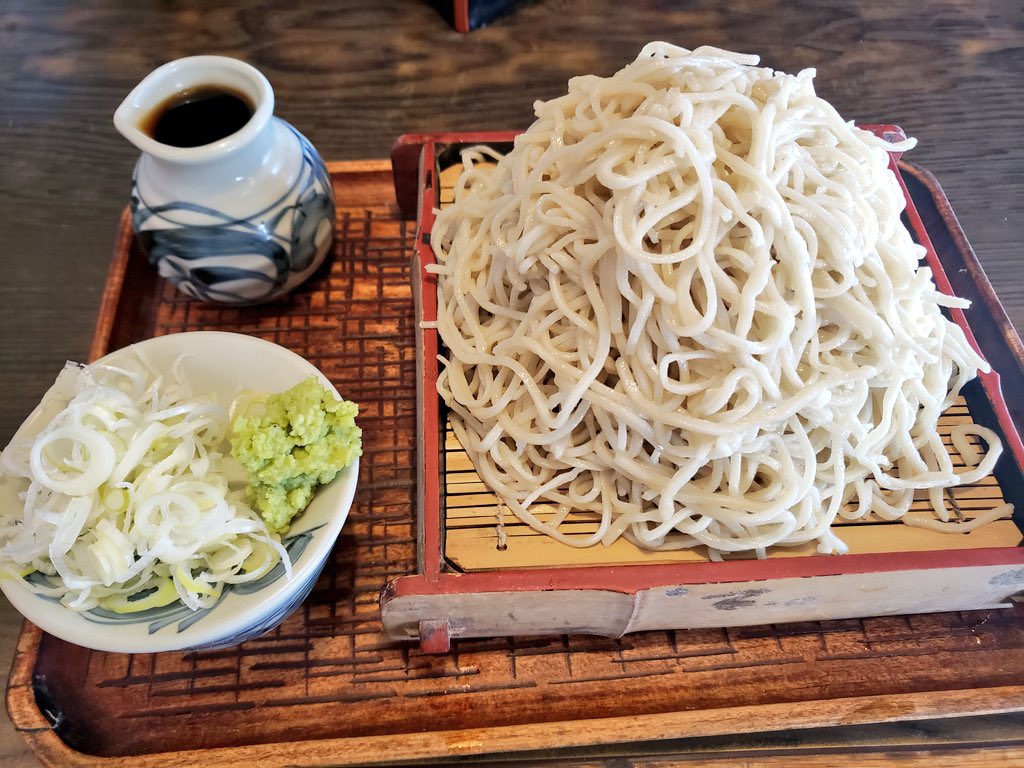 soba_ichigen's tweet photo. 6/25 おはようございます ☔️

本日は
角珍蕎麦 あります！
TKMうどん.蕎麦 有ります！

※ 給水器横に消毒用アルコール置いてあります https://t.co/HZl2L47Bxq