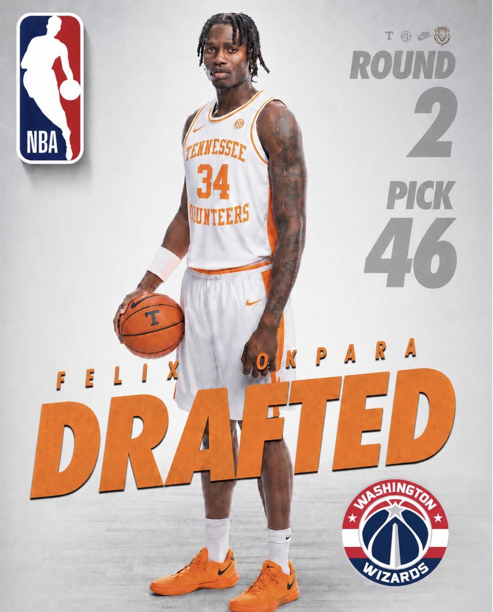 LinkHoops's tweet photo. Congratulations Fe-Fe! We are so happy for you and your family! @Felixokpara24 forever #PartOfThePride🦁 https://t.co/p1MxXyEfO9