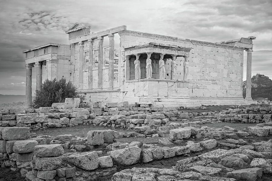 joancarroll's tweet photo. Ancient Greek Erechtheion! https://t.co/FG52koiArV #greece #athens #acropolis #erechtheion temple #blackandwhite #blackandwhitephotography #ancient #UNESCO #worldheritage #landmark #architecture #buyart #wallart #artforsale #artstore #travel #travelphotography #wallartforsale #giftideas @joancarroll