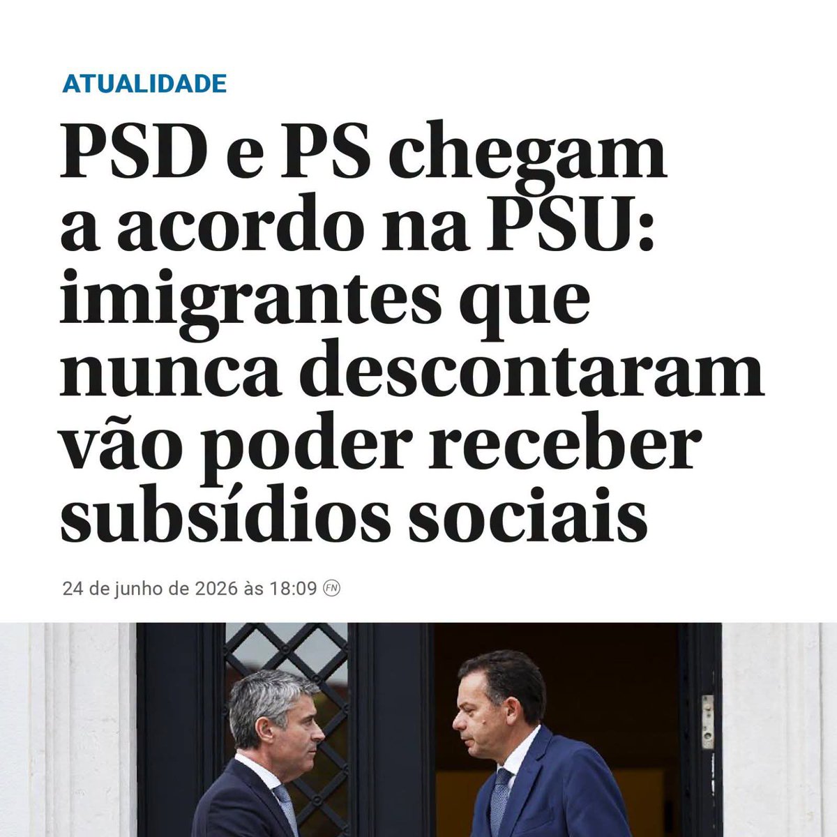 wuljul's tweet photo. PSD e PS são uns vendidos, uns traidores. TODOS AQUELES QUE DESCONTAM EM PORTUGAL vão contribuir para a felicidade dos imigrantes, QUE NUNCA FIZERAM NADA PARA O MERECER. 

NÃO HÁ DINHEIRO PARA BAIXAR A IDADE DA REFORMA E OUTRAS MEDIDAS, MAS HÁ PARA SUSTENTAR OS IMIGRANTES. https://t.co/y1fbLBSEfB