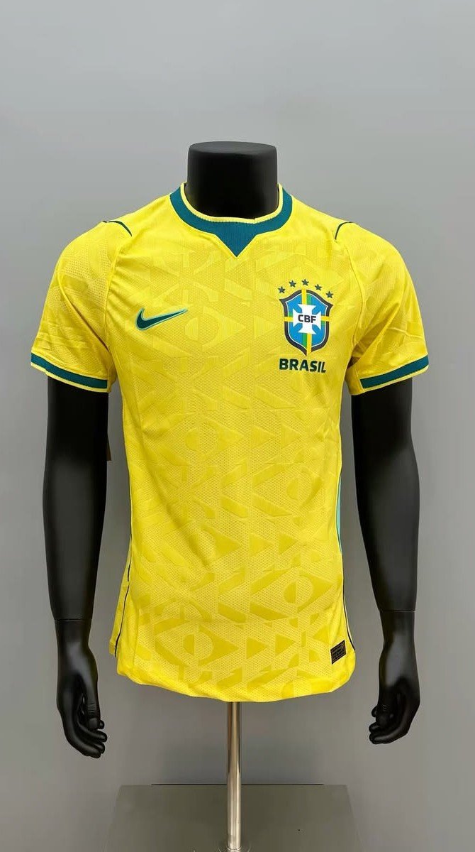Loki_Story_'s tweet photo. 🇧🇷Já já o Brasl tá em campo, um jogo que decidirá o seu futuro, QUEM AÍ TÁ ANSIOSO? Vale passar o tempo conferindo a qualidade do nosso MANTO

⚽️BRASIL 2026/27 - Edição de Copa do Mundo 
👕Tailandesa 1.1 - Modelo I e II - Jogador e Torcedor 

🛒Shopee:
Jogador: https://t.co/7wZBFblgQ0

Torcedor: https://t.co/5Z5KIeDFPf