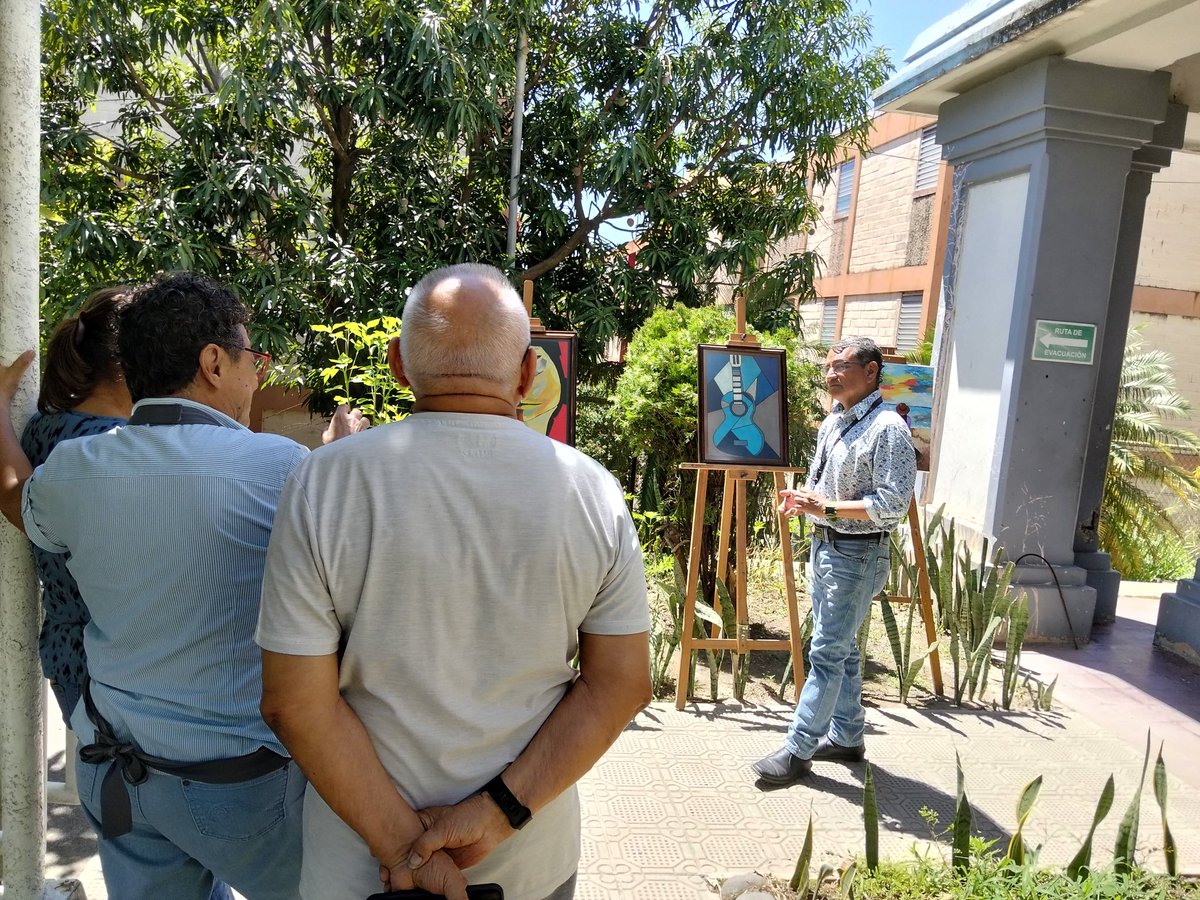 CulturaenSS's tweet photo. En Casa Maya se realizó la exposición de dibujo y pintura, donde los alumnos del taller presentaron sus creaciones como parte de la práctica, la creatividad y la expresión artística desarrolladas a lo largo del curso. 🎨🖼️ https://t.co/QBAMU2JUZe