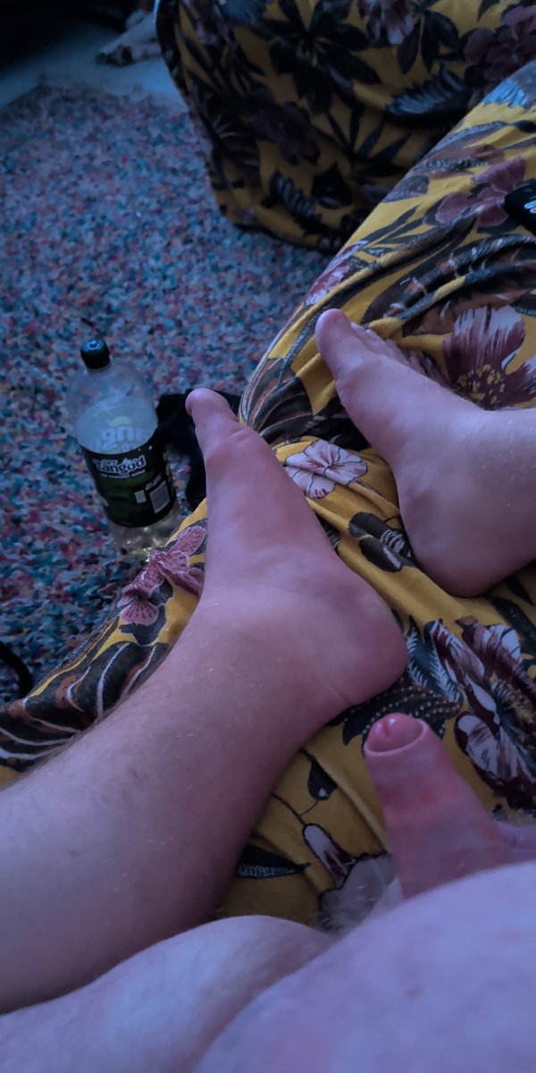 bear4men's tweet photo. Who fancies it... Bored watching TV https://t.co/s4JSXtZHDj