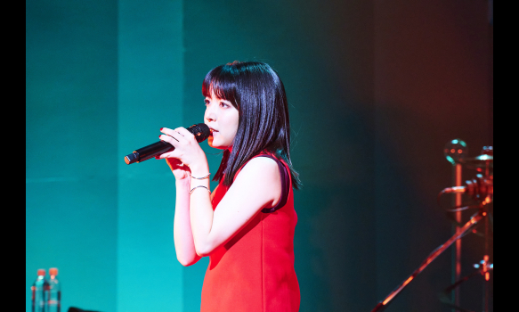 tima_dragon's tweet photo. 上白石萌音さん👧
 歌手デビュー10周年／WOWOW連続特集 🎵
#上白石萌音
https://t.co/5m1fIHFfJL https://t.co/ZYEVypfXwI