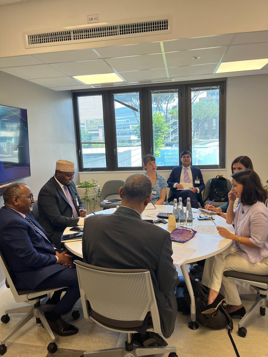 HonBeenebeene's tweet photo. Met with H.E. Evelyn Ashton Griffith, UK Ambassador & Permanent Representative in Rome, to discuss Somalia’s humanitarian and development priorities. I thanked the UK for its continued partnership and emphasized aligning support with #NTP2025_2029 to advance recovery, resilience, sustainable development and long-term economic growth. 🇸🇴🇬🇧