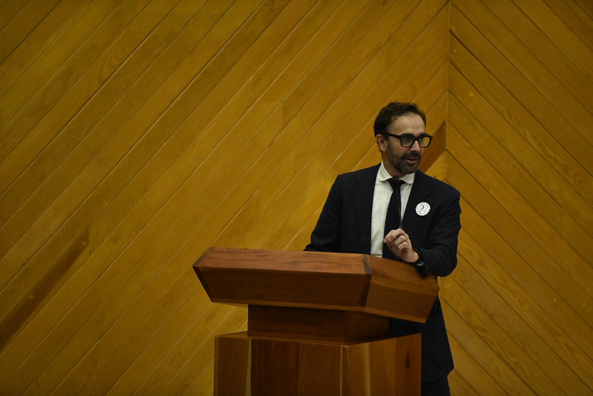 inspmx's tweet photo. El Dr. @LajousMartin presentó un resumen de los 20 años de @ESMaestras y afirmó que se ha generado evidencia científica de alto impacto para entender mejor enfermedades como diabetes, obesidad y cáncer. https://t.co/xXWmW7Gefs