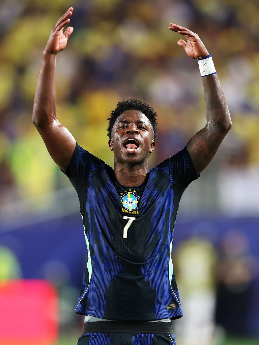 theMadridZone's tweet photo. 🇧🇷 Viní Jr. in the World Cup:

• 7 games
• 4 goals
• 3 assists

MADE FOR THE BIGGEST STAGE! 👑 https://t.co/1en3N2Z1Nw