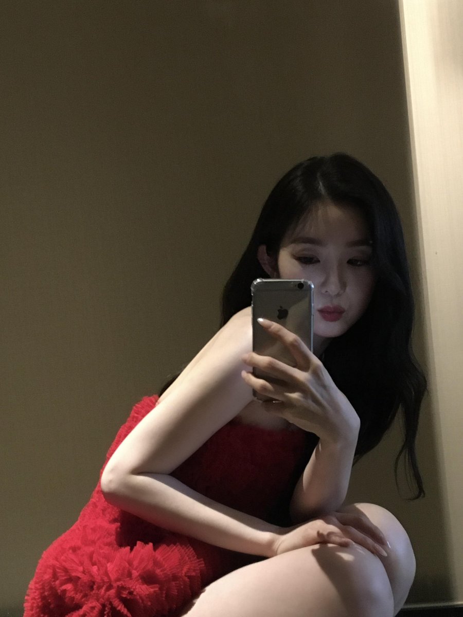 watxrfry's tweet photo. ^^ https://t.co/iD8k94xsFh