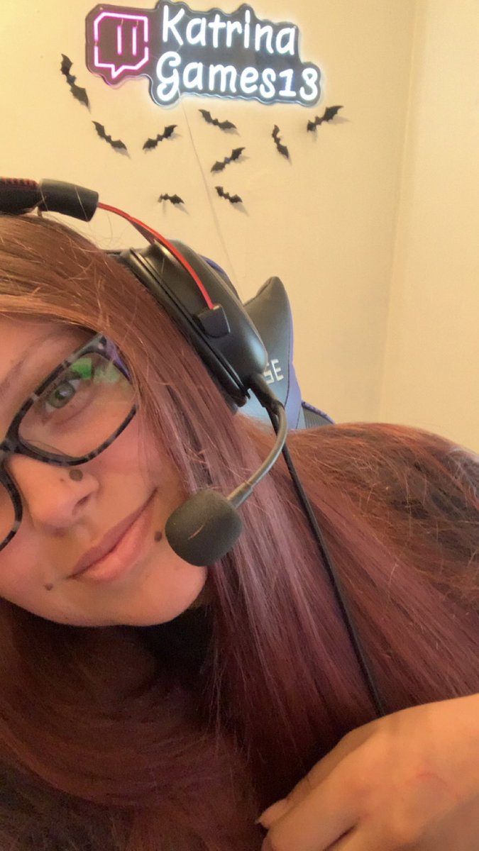 KatrinaGames13's tweet photo. Live now! 
https://t.co/irShCVijaM
#twitch #livestream #fortnite #live #gaming https://t.co/PMMK2ANGlz