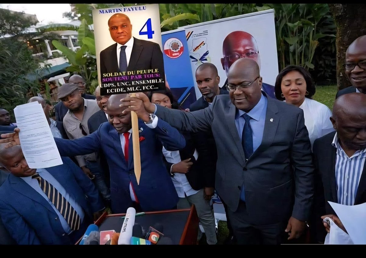 MigaboNick's tweet photo. VITAL KAMERHE N'EST NI UN PIÉDESTAL NI UN PAILLASSON

Il y a des hommes que l'on utilise quand on en a besoin et que l'on voudrait jeter ensuite comme un simple objet. Vital Kamerhe n'est pas de ceux-là.

En 2018, alors qu'il pouvait poursuivre sa propre ambition présidentielle, il a fait un choix historique. Il s'est effacé pour soutenir Félix Tshisekedi. Il a mis son expérience, son énergie et son poids politique au service d'une alternance que beaucoup jugeaient impossible.

Quelle a été sa récompense ?

Humiliations. Procès. Prison. Campagnes de dénigrement. Tentatives d'isolement. Débauchage de ses collaborateurs. Attaques contre son image. Et même une attaque sanglante contre son domicile alors qu'il n'exerçait aucune fonction officielle.

Malgré tout cela, il est resté debout.

Parce que les grandes figures politiques ne se mesurent pas aux privilèges qu'elles reçoivent, mais aux épreuves qu'elles traversent.

Aujourd'hui, certains voudraient encore l'entraîner dans un débat de changement constitutionnel alors que sa province saigne, que des territoires sont occupés et que des milliers de familles vivent dans la peur.

Qu'ils comprennent une chose : la priorité n'est pas la Constitution. La priorité, c'est la paix. La priorité, c'est la sécurité. La priorité, c'est la libération des terres occupées et le retour de la dignité nationale.

La loyauté a des limites lorsqu'elle n'est jamais accompagnée de respect.

Vital Kamerhe n'a plus rien à prouver à personne. Son parcours parle pour lui. Son silence parle pour lui. Son endurance parle pour lui.

On peut être loyal sans être naïf.

On peut être partenaire sans être soumis.

Et on peut dire non lorsque la conscience l'exige.

Trop, c'est trop.