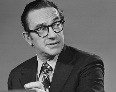 In___Memoriam's tweet photo. ✡️ Alan GREENSPAN
🧺 6 Mar. 1926, New York City, NY 🇺🇸 
🪦 22 Jun. 2026, Washington, D.C. 🇺🇸 
📜 Economist
￼
First nominated to the Federal Reserve by President Reagan in August 1987, Greenspan was reappointed at successive four-year intervals until retiring on January 31, 2006. https://t.co/JPzvDR160G