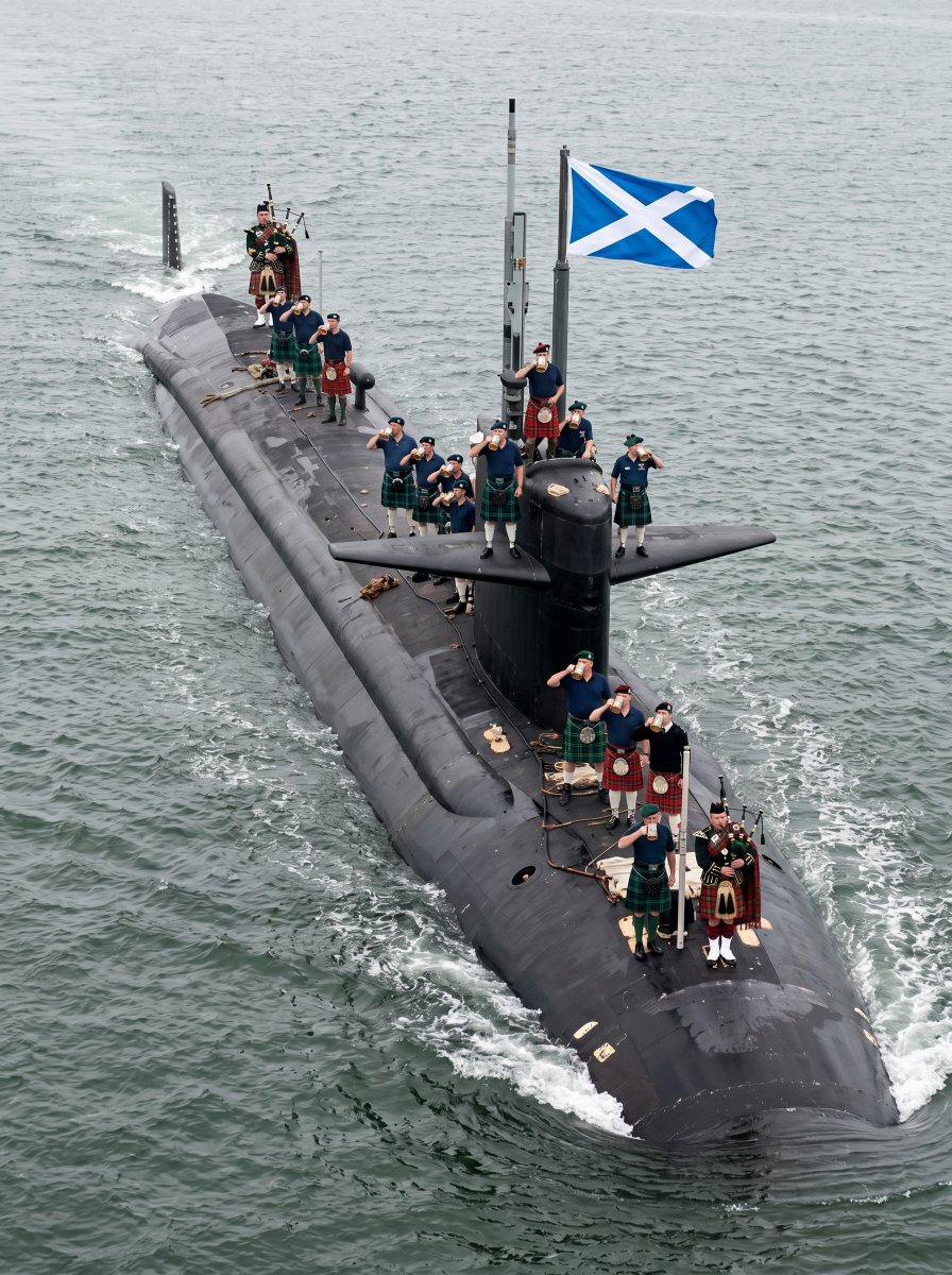 naval_observer's tweet photo. For the 1978 World Cup, a businessman claimed that he had secured a submarine that would take the Tartan Army to Argentina for the tournament. He said he had leased the sub from a foreign navy that needed to generate revenue due to defense budget cuts. The journey would be limited to 150 male fans, each paying £600 for a ticket. However, the deal fell through. 
#WorldCup2026 #tartanarmy #Scotland