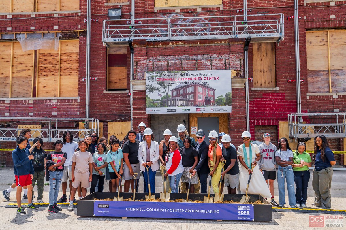 DCDGS's tweet photo. #DGSBuilds— We celebrated the groundbreaking of the NEW $35.6M Crummell Community Center in Ivy City’s #Ward5. With @MayorBowser's $600M investment in rec centers & @EmpowerDC's advocacy, Crummell will expand opportunities for residents to connect, stay active, & build community! https://t.co/35dT3jurTj