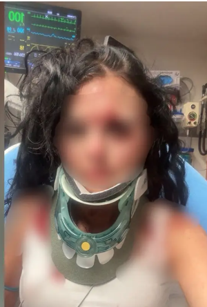 RealJarTaylor's tweet photo. Group of black women in Longview, TX attack and seriously injure a white woman as they chant, "Free Karmelo."  Blacks said they would beat up "the smallest white girl they could find."

No provocation. Pure racial hatred. One arrest. https://t.co/6GhFx4lciC