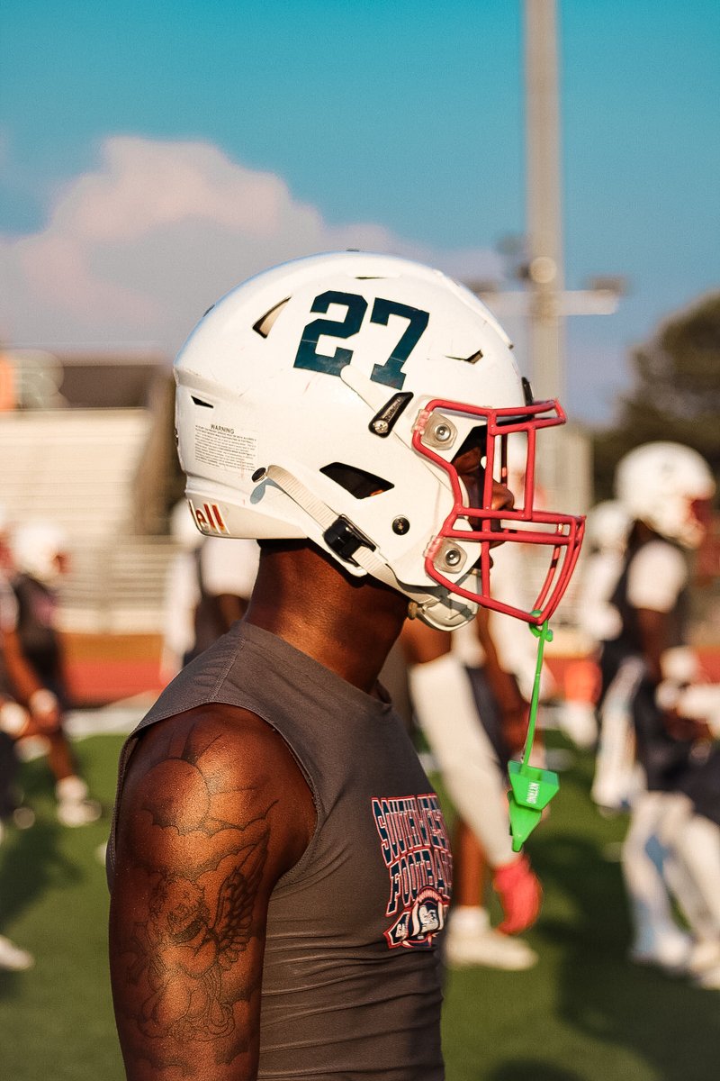 TkorrianD's tweet photo. Check out T’korrian Davis on Prospect ID @ProspectID_ https://t.co/U2tn6Vq8Ng #ProspectID @Uncommitted_ID https://t.co/DALG9rT9Ri