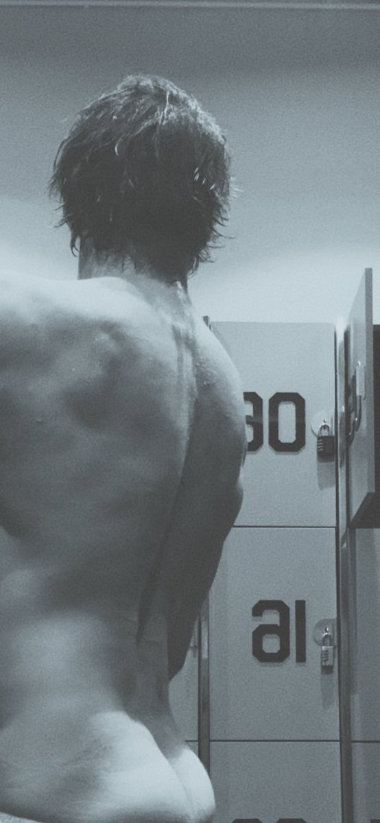 nudedude1313's tweet photo. И снова он - #нюдсочетверг https://t.co/8KZY83JdMH