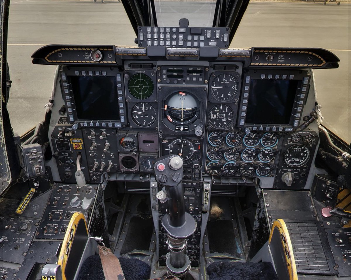 A10TheHog's tweet photo. When you search for A-10 cockpit photos, you will generally only find the main/forward view. 

Here is what you'll find on either side of the pilot as well. https://t.co/ml1QU4HQwx