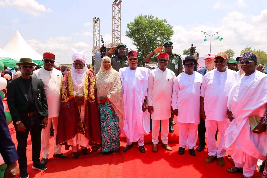 GovWike's tweet photo. In continuation of the commissioning of projects in the FCT, the newly completed Phase 1 of the Kuje-Gwagwalada dual carriageway, linking Kuje Area Council to Gwagwalada was commissioned today.   

President Bola Ahmed Tinubu, GCFR, who was represented at the ceremony by Vice President Kashim Shettima, GCON, aptly described the completion of the critical infrastructure project as a definitive promise kept, marking a vital victory for the FCT’s rural communities.

As also posited by Mr President, with the construction of this road, we have unlocked the agricultural potential of the area, opened new residential layouts and made the area safe for residents. 

It is important to note that upon taking office, I personally toured all six FCT Area Councils to interact directly with local stakeholders and listen to their needs. During those interactive visits, the traditional ruler of Kuje specifically highlighted the direct link between the area's severe insecurity and its broken roads, which made it nearly impossible for security agencies to pursue criminals, and pleaded for the completion of the abandoned airport road to the Kuje dual carriageway and later the Kuje-Gwagwalada road.

I am glad that the FCT Administration responded decisively to that requests, first completing the road from Garage Junction to the LEA Secretariat, and the Airport road to Kuje highway, and later presenting the Kuje-Gwagwalada road project to the Federal Executive Council (FEC), and President Tinubu promptly approved the contract award to Gilmor Nigeria Limited.

With the first phase completed, the second phase of the corridor is already on track to be fully completed by December this year. This will enable commuters to travel seamlessly between Gwagwalada and Kuje without being forced onto the busy federal highway.

Tomorrow,  the 31 Days of projects commissioning will continue with the interchange and road linking Jahi to Gwarimpa.