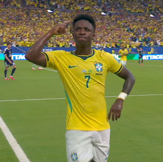 futtmais's tweet photo. VINÍCIUS JR. 

CRAQUE. CRAQUE. CRAQUE

NOSSO CRAQUE. https://t.co/ktBDkjK0bs