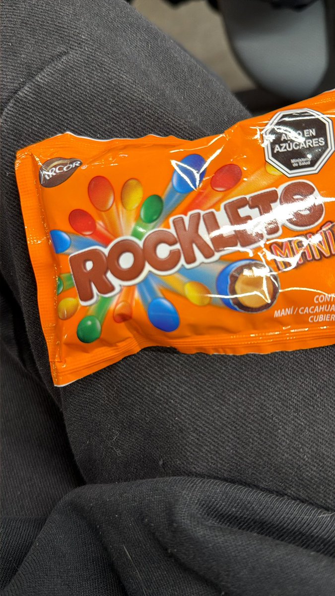 calibustos's tweet photo. Siendo exagerada y generosa… en este paquetito hay 2 rocklets ctm https://t.co/MXpTDiapTd