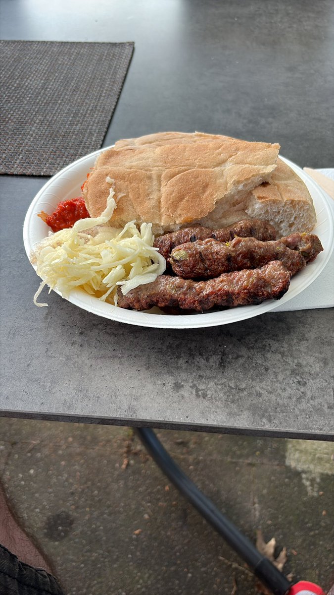 Funkjunk1984's tweet photo. Wenn Bosnien spielt, gibts Cevaps! https://t.co/2OLIKl6oQQ