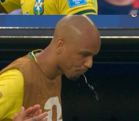 jjszz_'s tweet photo. @oocbrsao KRL CALMA AI FABINHO KKKKKKKKKKKKKKKKKKKKKK

vai fazer uma poça em campo https://t.co/2KTARQhkqA