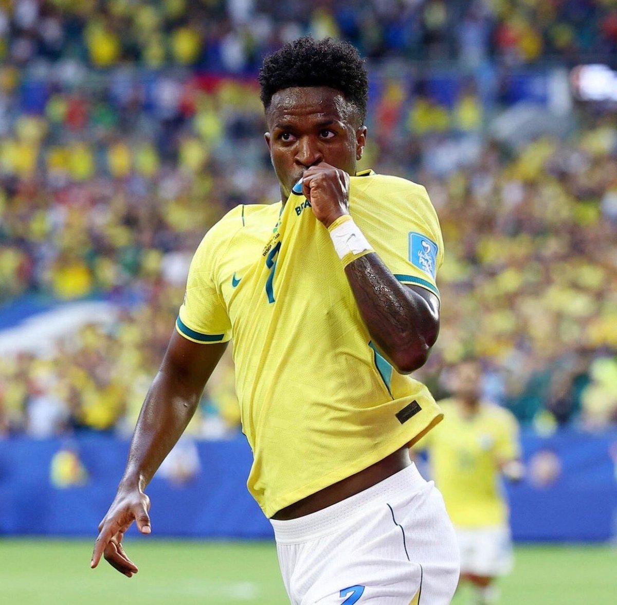 thekingadjor's tweet photo. Low key, Vinícius has been balling at the World Cup. They wanted him to take over from Neymar, and he's doing exactly that. https://t.co/X7eTegClCK
