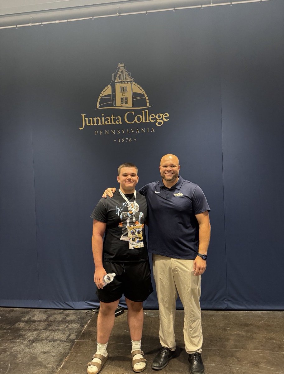 zachkoval75's tweet photo. Had a good time at Juniata’s junior day, It was nice to finally meet @MaccusD  and @CoachAKolb  and @CoachTreadJC  would also like to thank them for inviting me out there and having me on the campus. https://t.co/7n4RbXR0rU