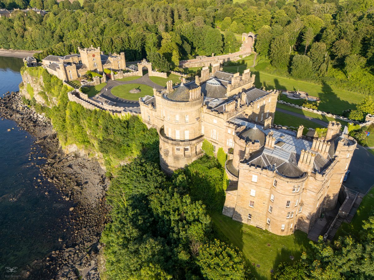 KB_Photos07's tweet photo. Drone images showing Culzean Castle during golden hour
#culzeancastle #visitscotland #scotlandexplore #goldenhour #ayrshirecoast https://t.co/Kz9tx2a39g