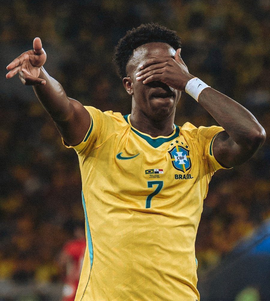 CristianoXtra_'s tweet photo. 🎙 Ancelotti: “Vini hasn’t shown his level with Brazil? Now, he will.”

4 goals, 1 assist in 3 games in World Cup. https://t.co/6nzOyBbK91
