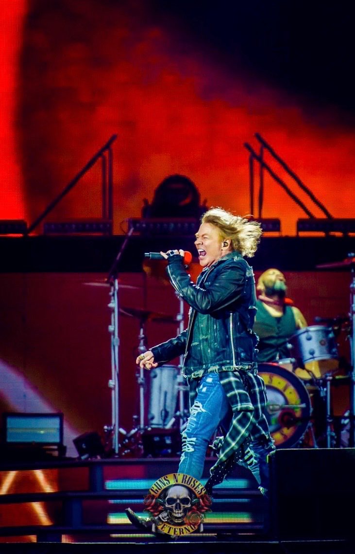 gnreternobr's tweet photo. 24 de junho de 2017, @gunsnroses se apresentou no Festival TW Classic realizado no Festivalpark Werchter, Bélgica 🇧🇪

📷 Kat Benzova / crédito ao dono

#gunsnroses #axlrose #slash #duffmckagan https://t.co/tPRpMHKaXK